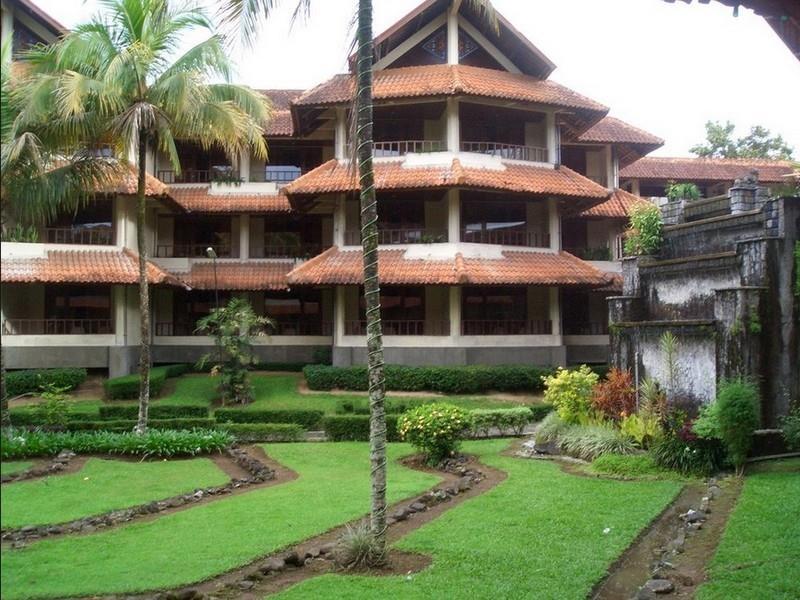Hotel Pusako Bukittinggi Εξωτερικό φωτογραφία